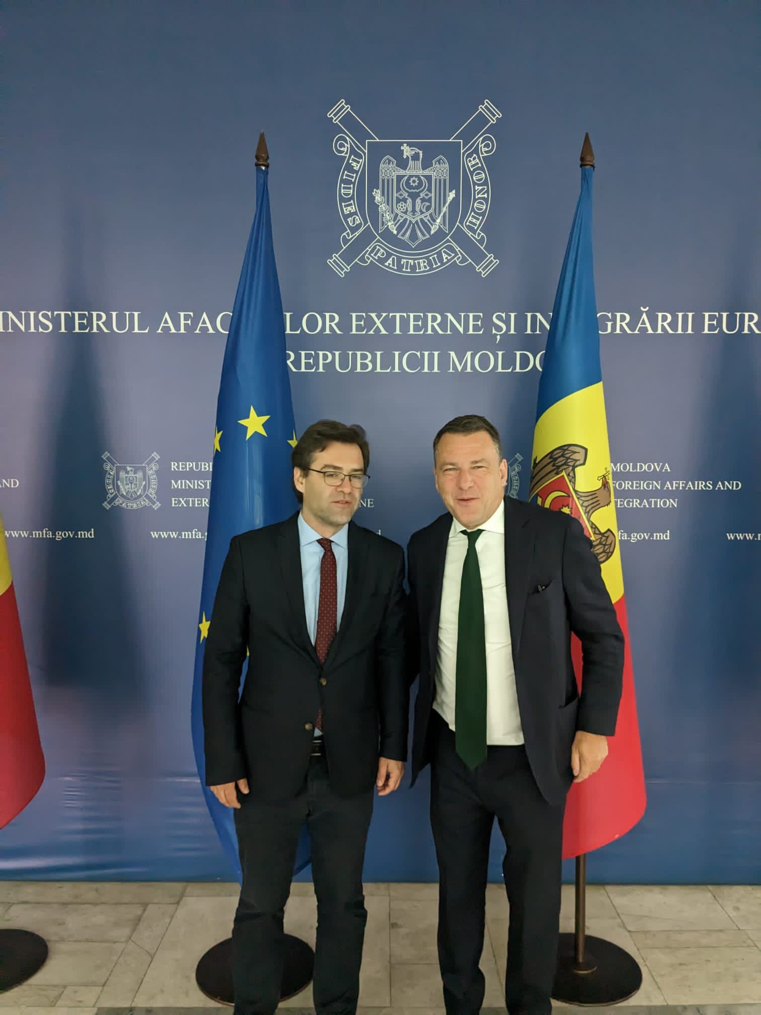 Rencontre avec Nico Popescu : ministre des Affaires Etrangères, république de Moldavie.